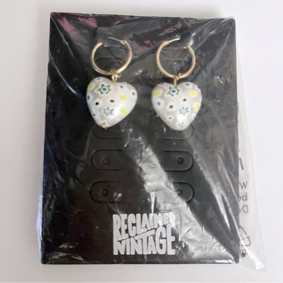ASOS Reclaimed Vintage Inspired Funky Flower Heart Drop Earrings NEW - Picture 1 of 6